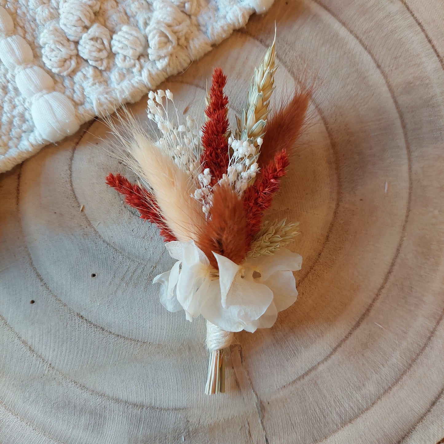 Boutonnière adulte blanc/terracotta